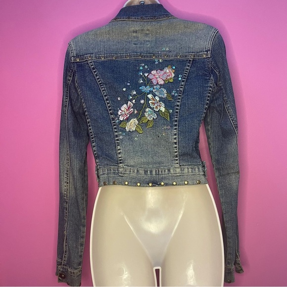 ZCO Vintage Floral Embroidered Denim Jacket - Blue - Medium - Picture 16 of 16